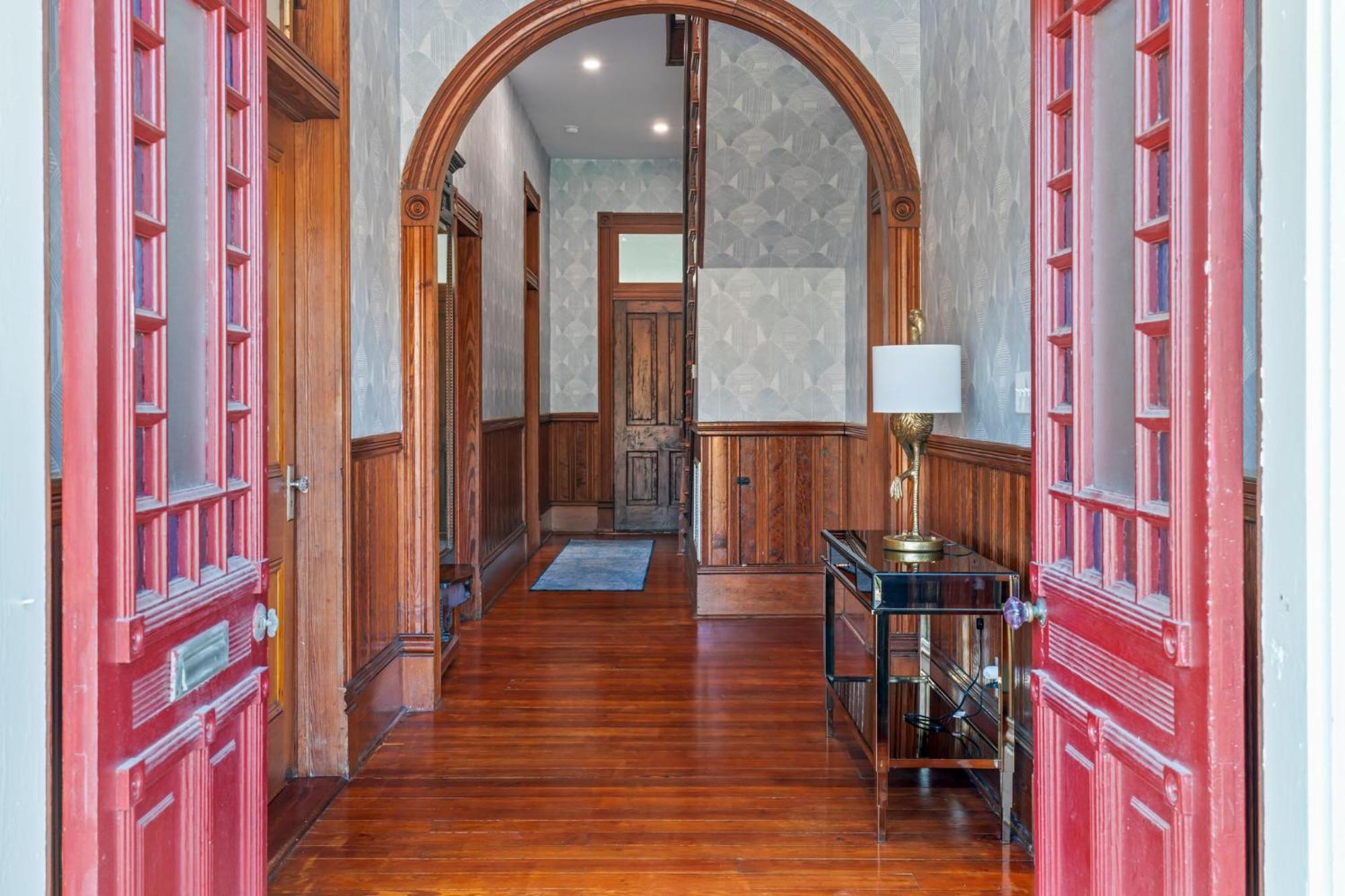Historic Galveston Family Beach Home With 3 King Beds Eksteriør billede